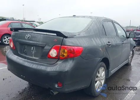 2010 Toyota Corolla S z USA, uszkodzony, nr VIN 1NXBU4EE4AZ328066